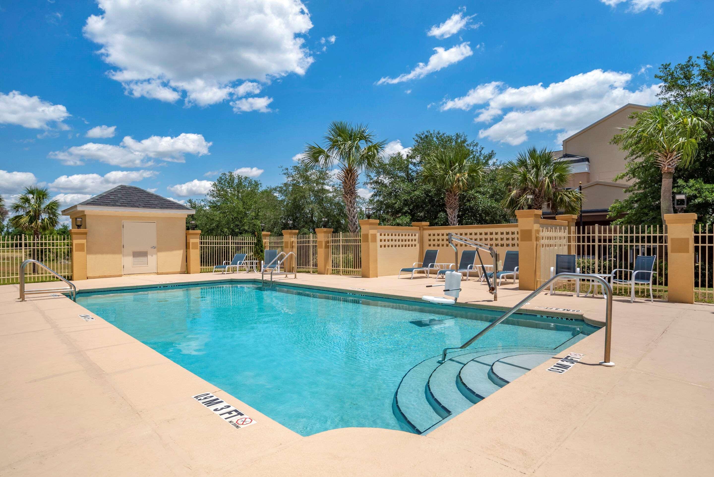 Comfort Inn & Suites Marianna I-10 Esterno foto