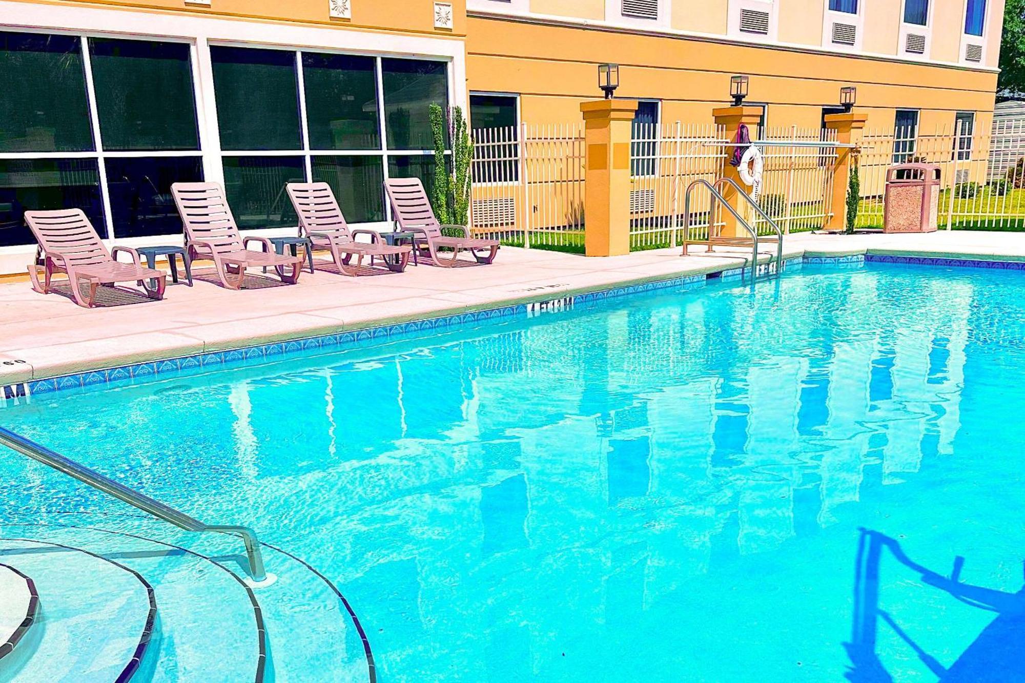 Comfort Inn & Suites Marianna I-10 Esterno foto